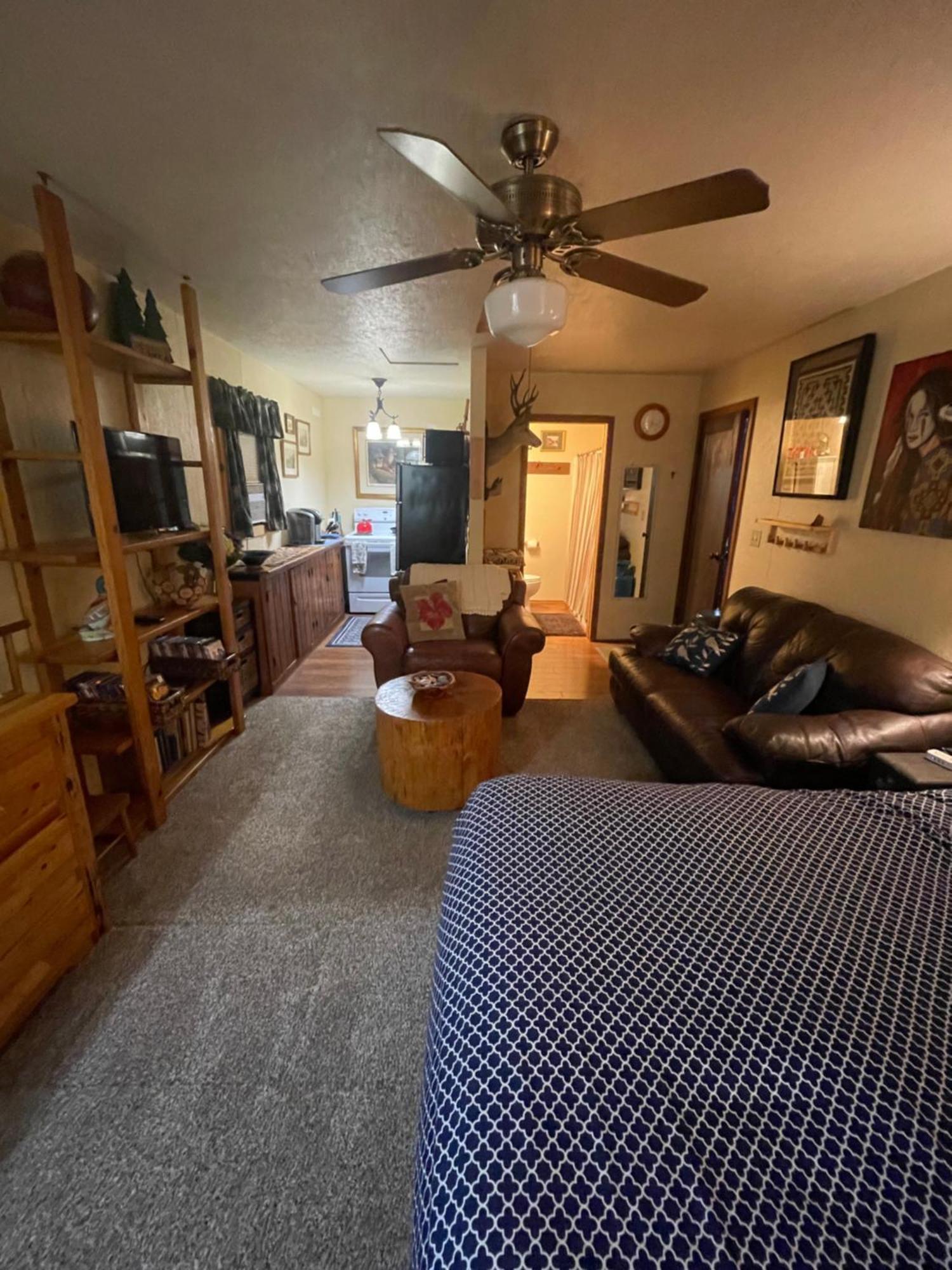Stewart Chalet @ Yosemite/巴斯莱克 外观 照片