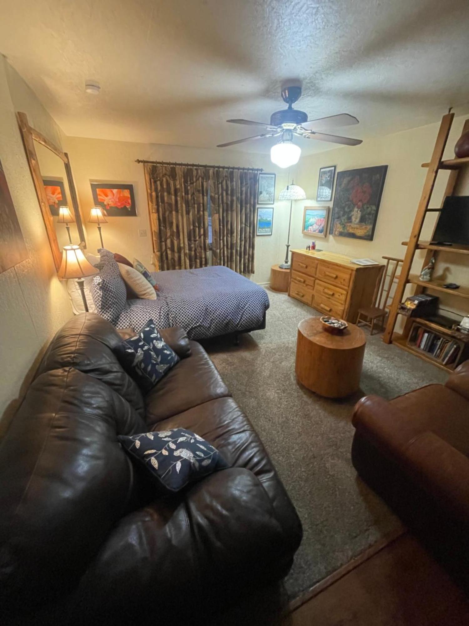 Stewart Chalet @ Yosemite/巴斯莱克 外观 照片